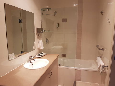 Vine Inn Barossa - New South Wales Tourism  10