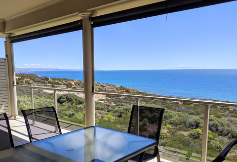 Ochre Point Beach House On Moana Seafront - New South Wales Tourism  0