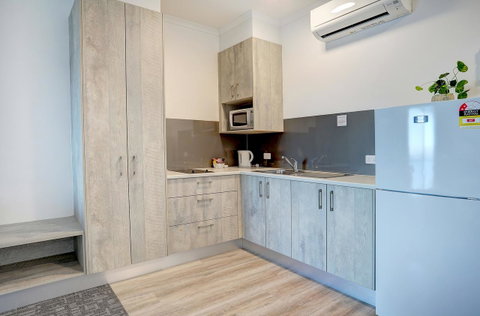 Limani Motel - New South Wales Tourism  20