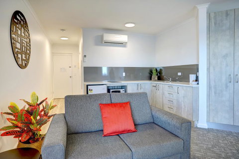 Limani Motel - New South Wales Tourism  14