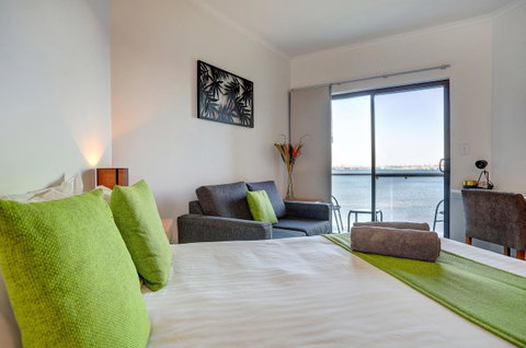 Limani Motel - New South Wales Tourism  23