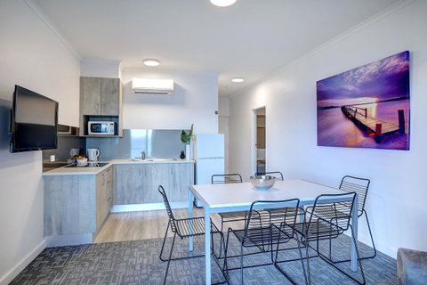 Limani Motel - New South Wales Tourism  10