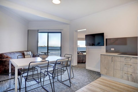 Limani Motel - New South Wales Tourism  2