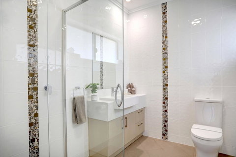 Limani Motel - New South Wales Tourism  21