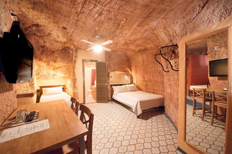 The Underground Motel - New South Wales Tourism  21