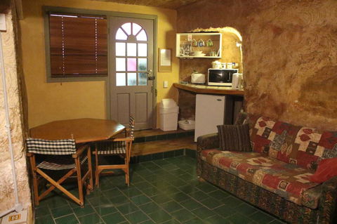 The Underground Motel - New South Wales Tourism  1