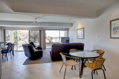 Bay Bliss - New South Wales Tourism  8