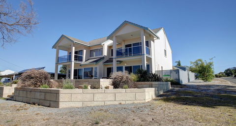 Bay Bliss - New South Wales Tourism  4