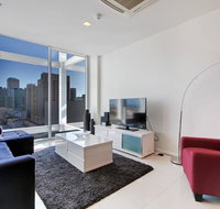 Light and spacious stunning views of Adelaide - New South Wales Tourism 