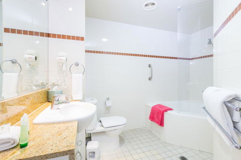 Ramada Resort By Wyndham Shoal Bay - New South Wales Tourism  21