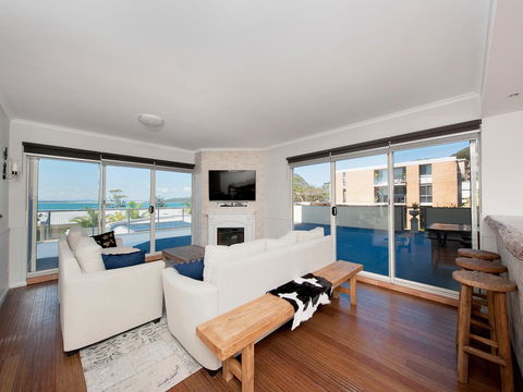 Ramada Resort By Wyndham Shoal Bay - New South Wales Tourism  11