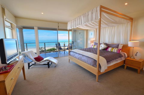 Adelaide Luxury Beach House - New South Wales Tourism  2