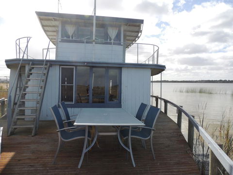 PS Federal Retreat Paddle Steamer Goolwa - New South Wales Tourism  34
