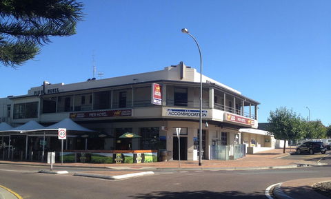 Pier Hotel Port Lincoln - New South Wales Tourism  0