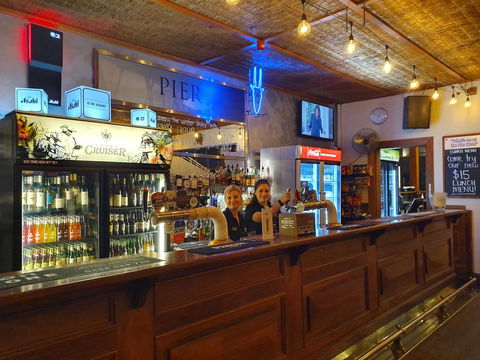 Pier Hotel Port Lincoln - New South Wales Tourism  6