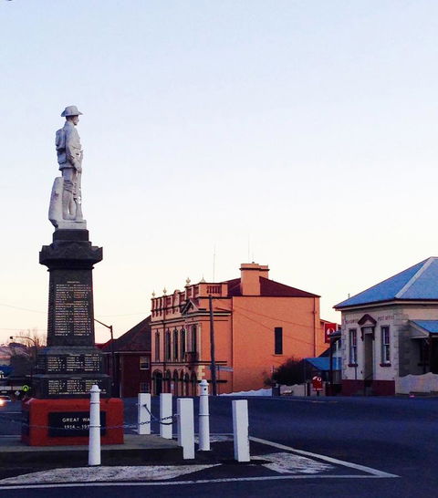 Wallace Lodge - PID-STRA-16871 - New South Wales Tourism  9