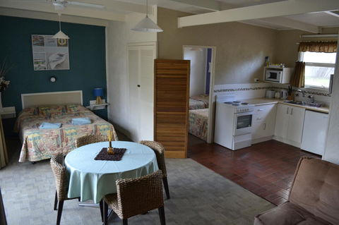 Kangaroo Island Holiday Village - New South Wales Tourism  2
