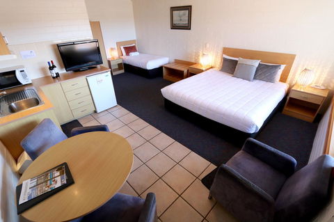 Harbour View Motel - New South Wales Tourism  24