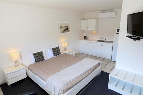 Harbour View Motel - New South Wales Tourism  32