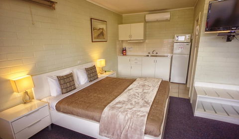 Harbour View Motel - New South Wales Tourism  35