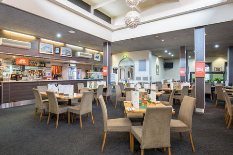 Nightcap At Federal Hotel Mt Gambier - New South Wales Tourism  15
