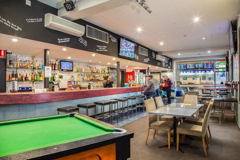 Nightcap At Federal Hotel Mt Gambier - New South Wales Tourism  9
