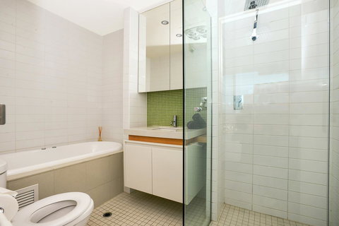 Glenelg Skyline Penthouse - New South Wales Tourism  42