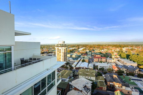 Glenelg Skyline Penthouse - New South Wales Tourism  17