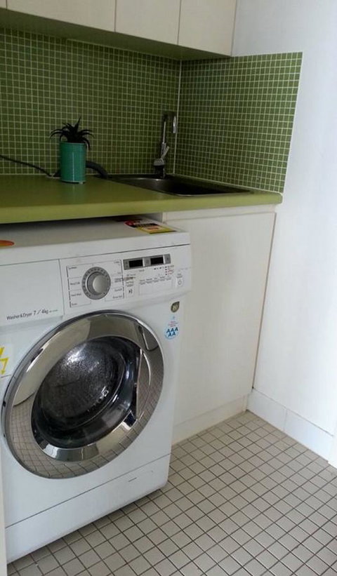 Glenelg Skyline Penthouse - New South Wales Tourism  24