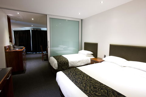 The Commodore - New South Wales Tourism  9