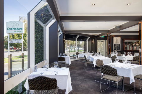The Commodore - New South Wales Tourism  2