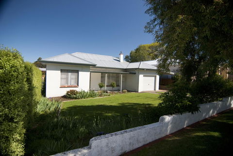 The Commodore - New South Wales Tourism  20