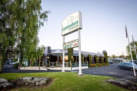 The Commodore - New South Wales Tourism  0