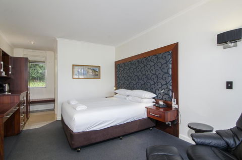 The Commodore - New South Wales Tourism  39