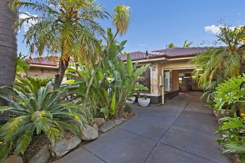 The Palms - New South Wales Tourism  7