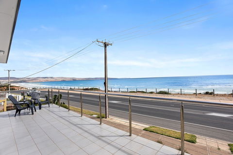 Esplanade Escape - New South Wales Tourism  16
