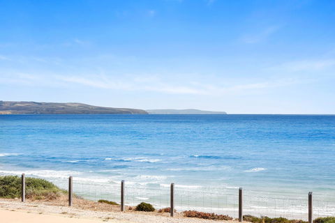 Esplanade Escape - New South Wales Tourism  3