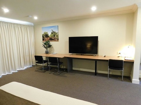 Alexander Cameron Suites - New South Wales Tourism  13