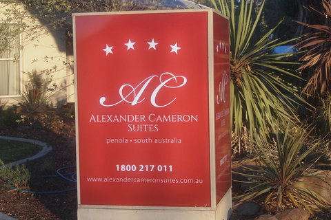 Alexander Cameron Suites - New South Wales Tourism  19