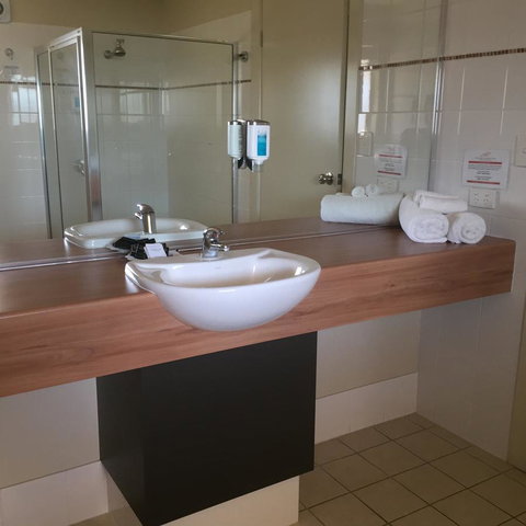 Alexander Cameron Suites - New South Wales Tourism  17