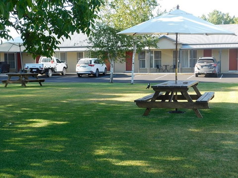 Alexander Cameron Suites - New South Wales Tourism  1