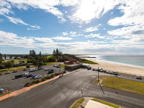 Ebbtide 25 - New South Wales Tourism  7