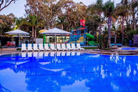 BIG4 Renmark Riverfront Holiday Park - New South Wales Tourism  4
