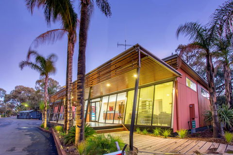 BIG4 Renmark Riverfront Holiday Park - New South Wales Tourism  26