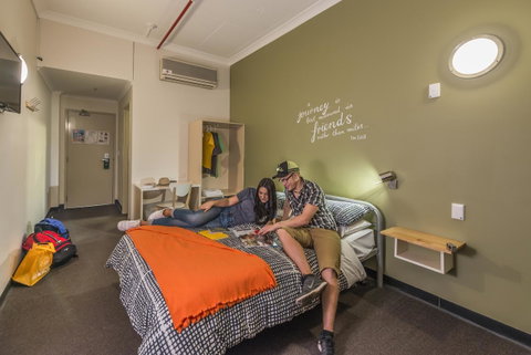 YHA Adelaide Central - New South Wales Tourism  36