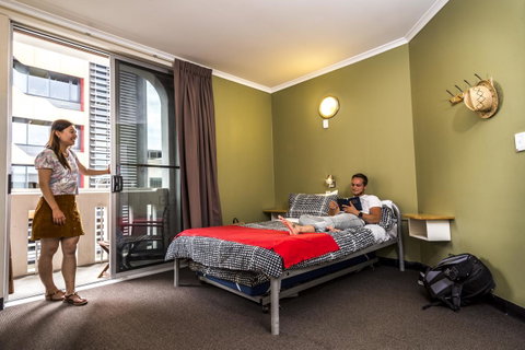 YHA Adelaide Central - New South Wales Tourism  32