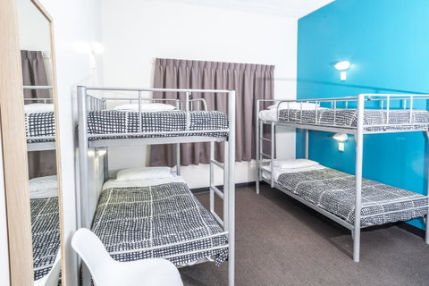 YHA Adelaide Central - New South Wales Tourism  34