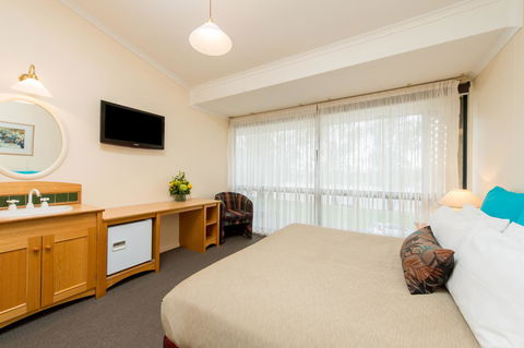 Berri Hotel - New South Wales Tourism  35