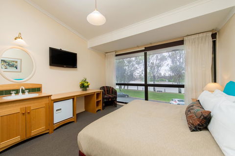 Berri Hotel - New South Wales Tourism  37