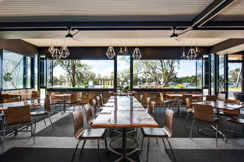 Berri Hotel - New South Wales Tourism  14